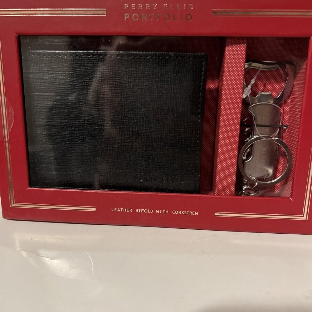 Perry Ellis Mens Keychain Set Bifold Wallet With Pocket Multi Tool